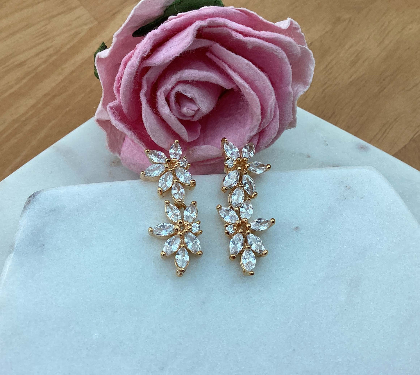 Earrings - Gold Drop