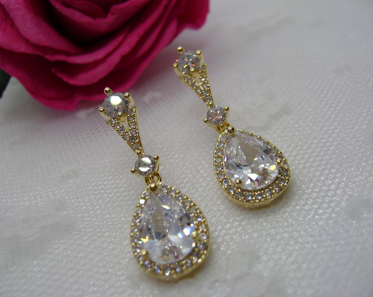 Earrings - Gold Drop