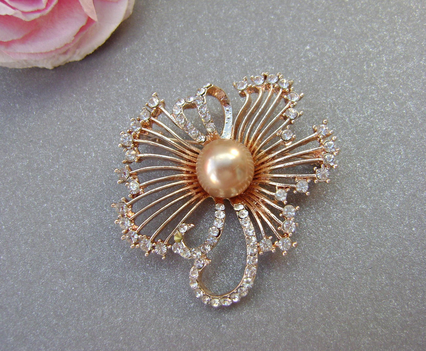 Brooch