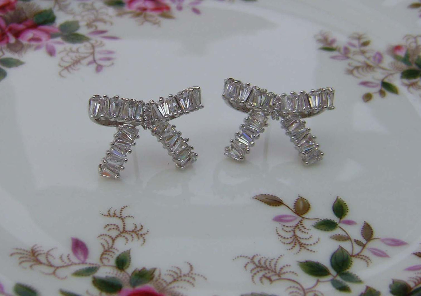Earrings - Silver Bow