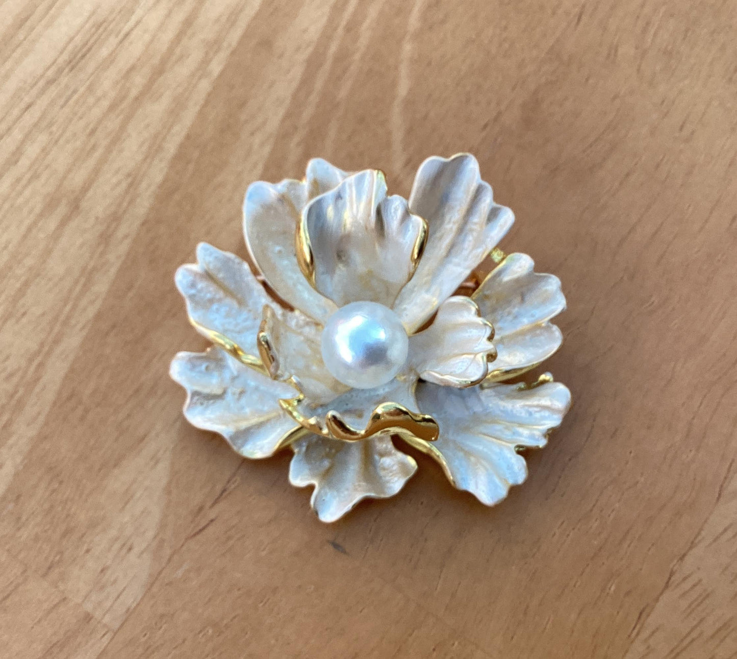 Brooch