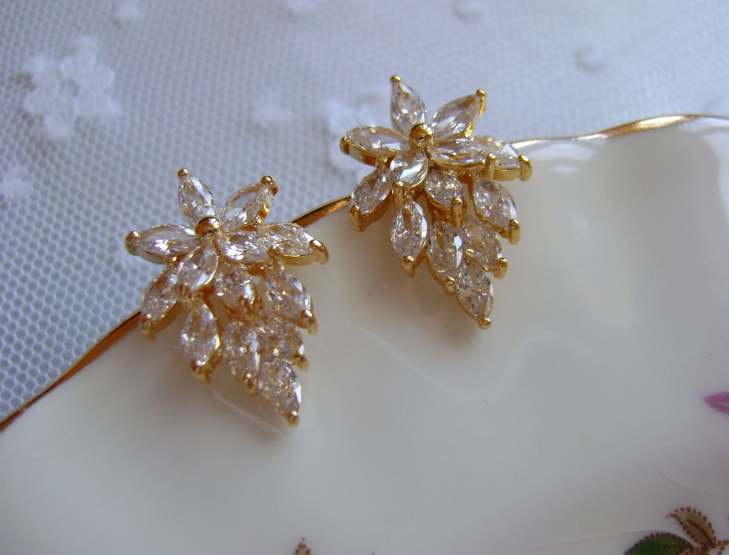 Earrings - Gold