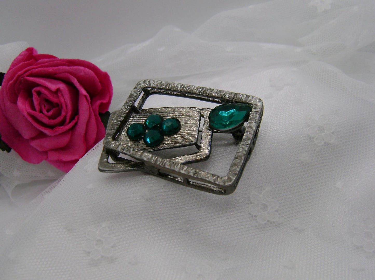 Brooch