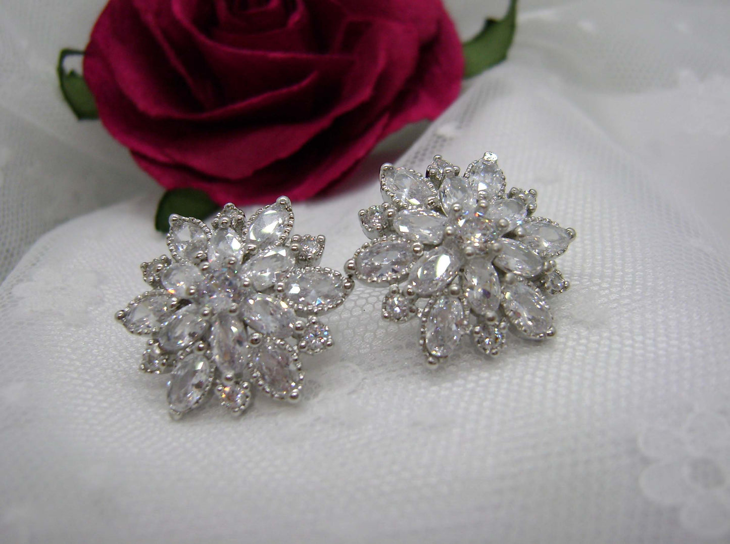 Earrings - Silver Cubic Zirconia Stud Earring