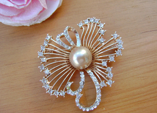 Brooch