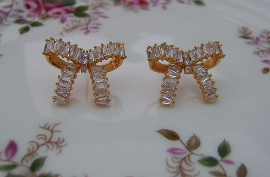 Earrings - Gold