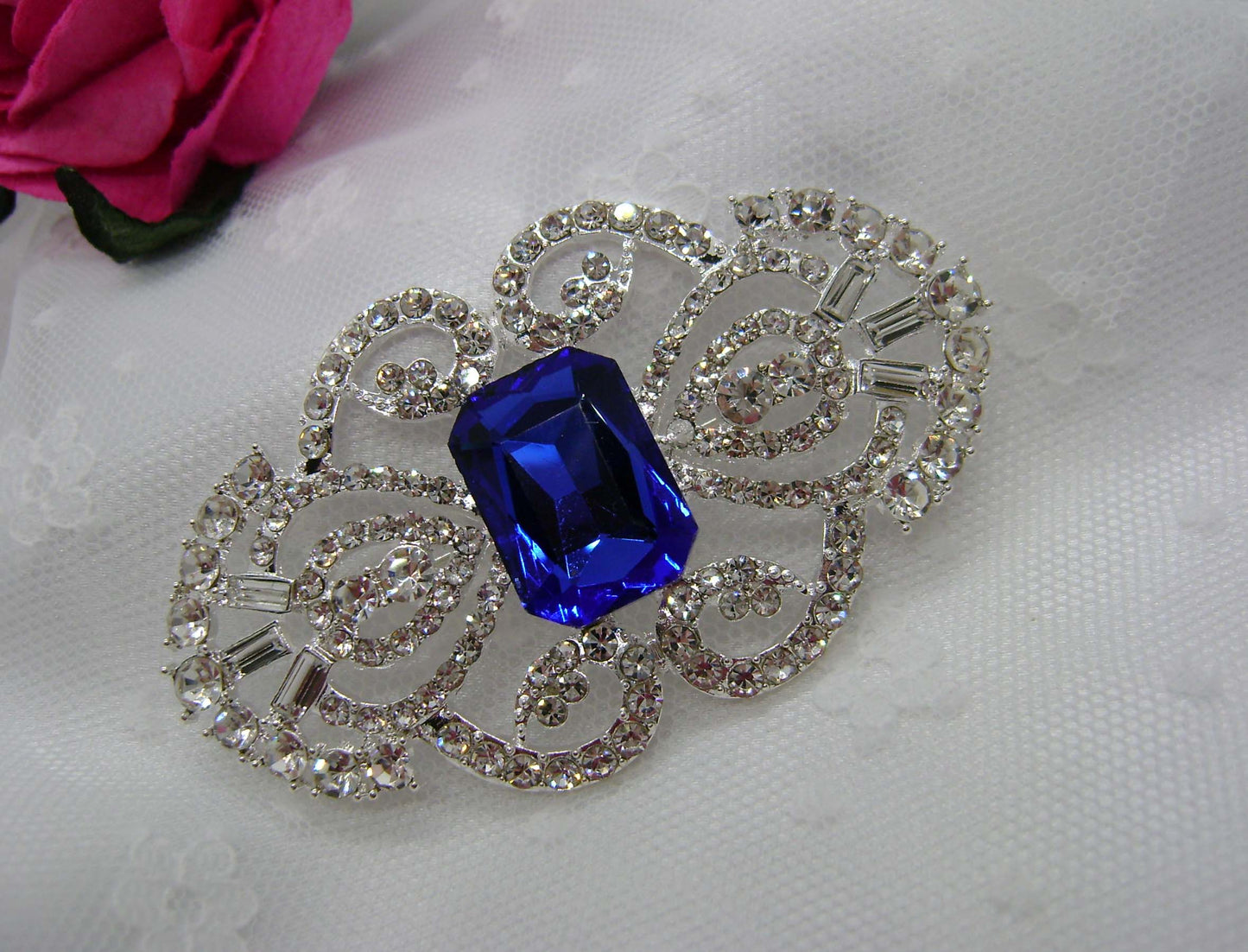 Brooch