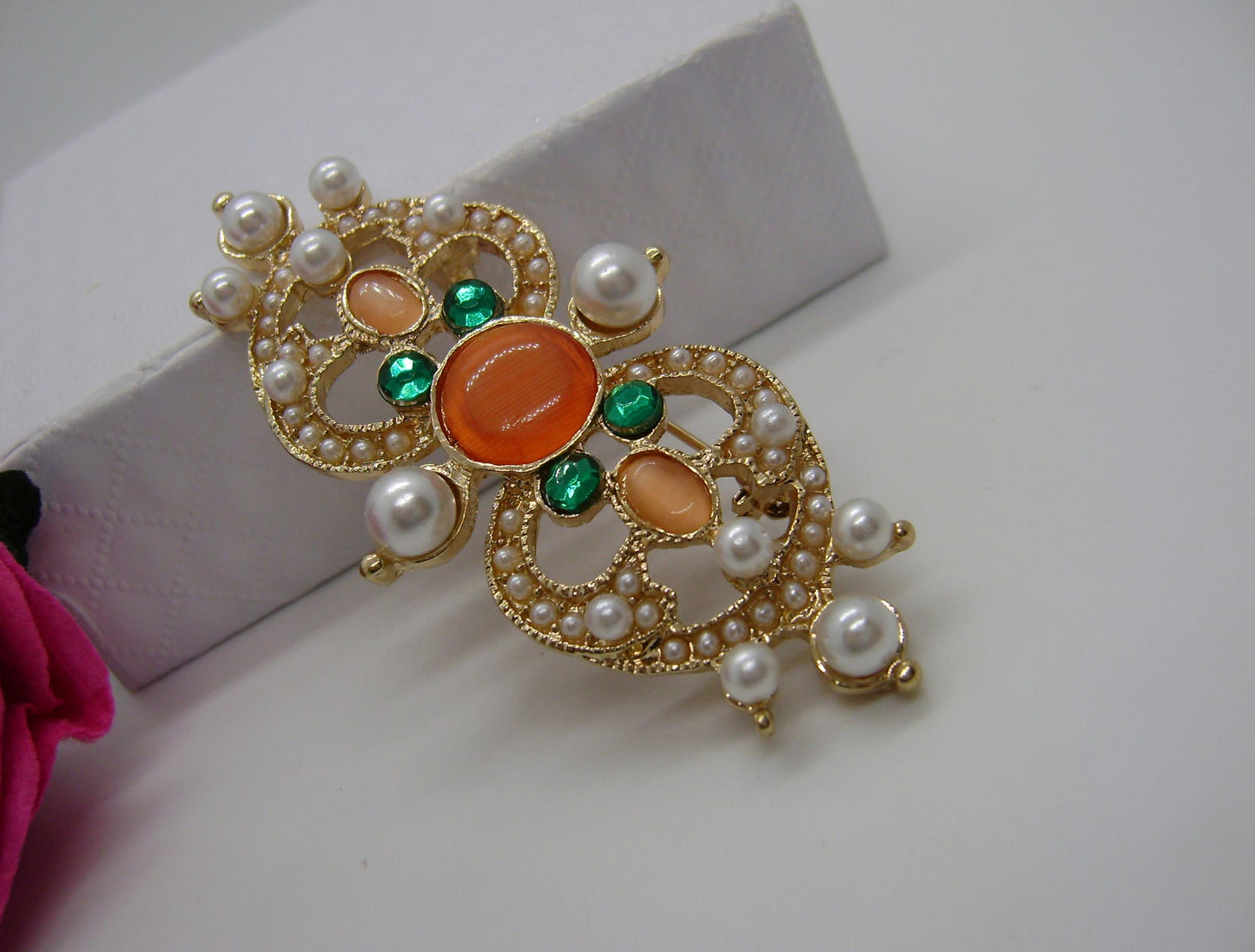 Brooch