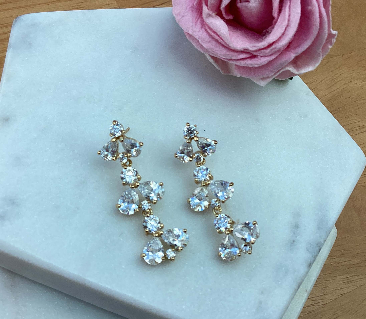 Earrings - Gold Drop