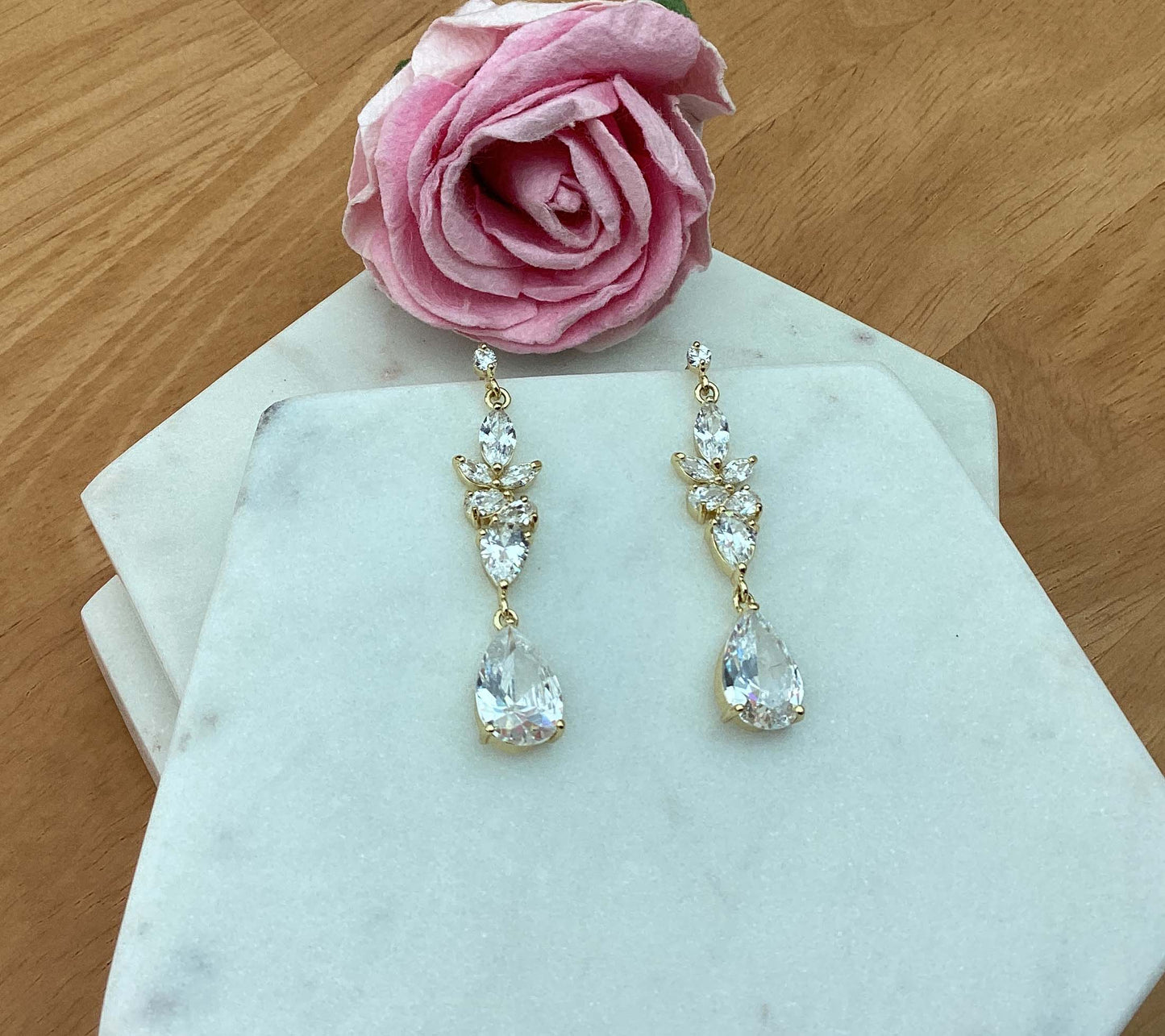 Earrings - Gold Drop