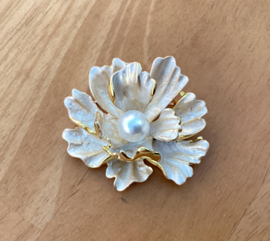 Brooch