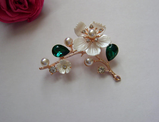 Brooch