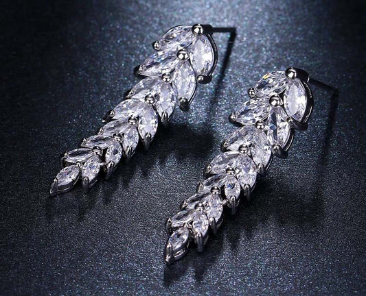 Earrings - Silver Cubic Zirconia Dangle Earring