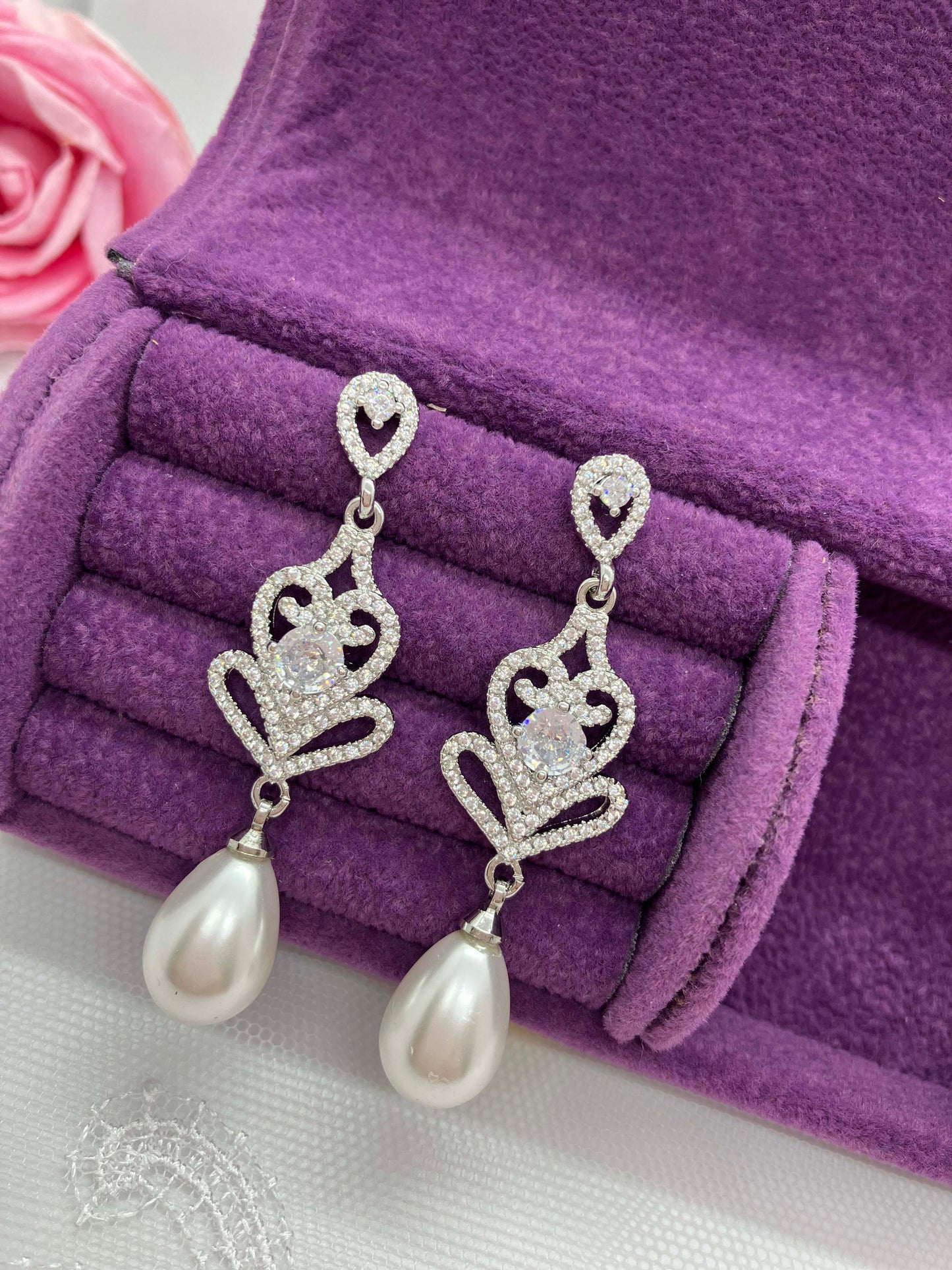 Earrings - Silver Pearl