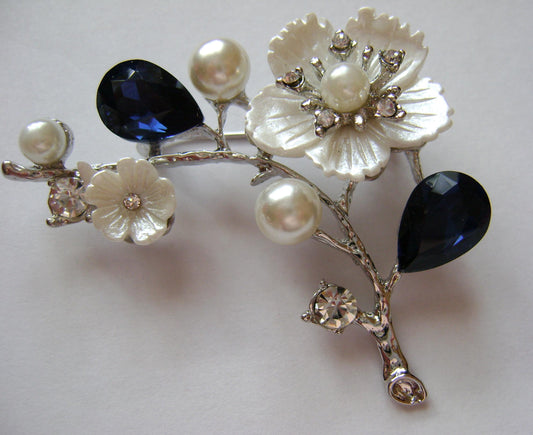 Brooch