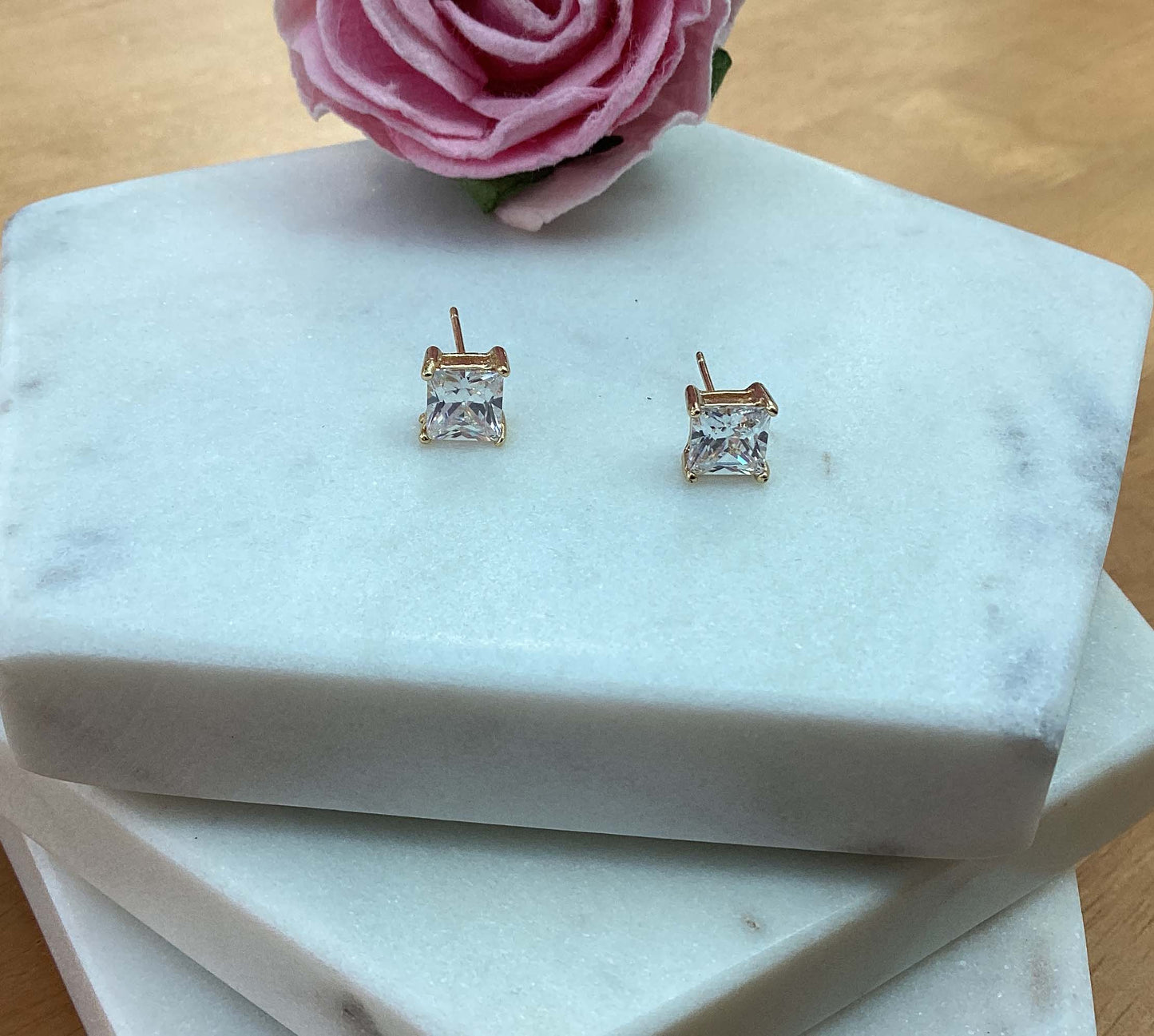 Earrings - Gold