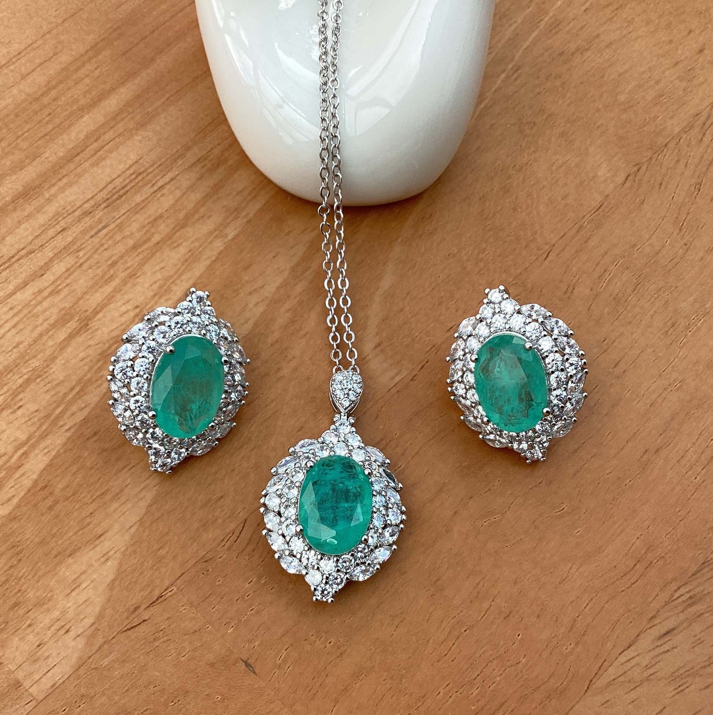 Necklace set