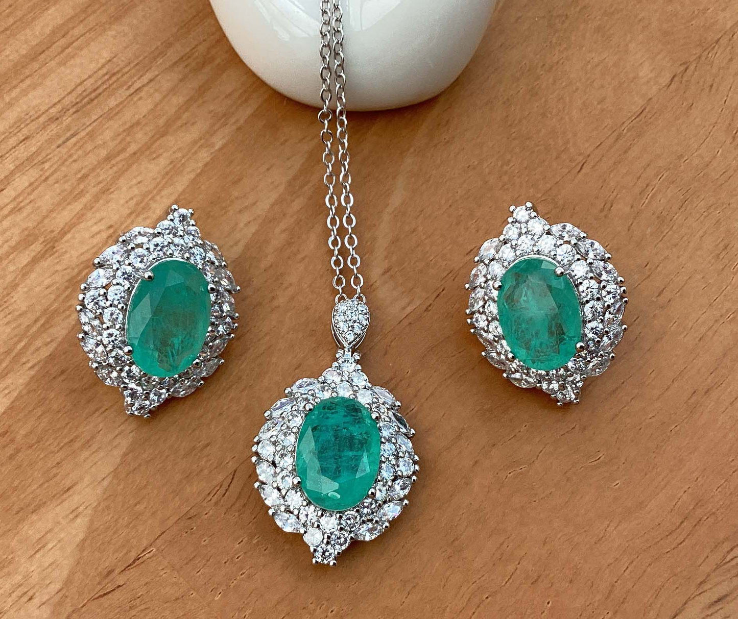Necklace set